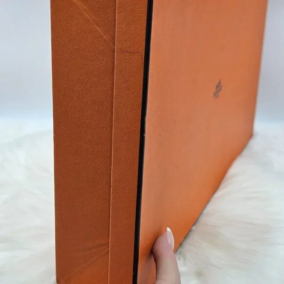 Authentic Hermès Gift Box (Empty) - Picture 7 of 9